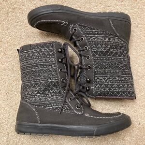 Roxy Chesapeake Sweater Boots, Mid Calf, Lace Up, Winter, Hiking, Gray, Size 9